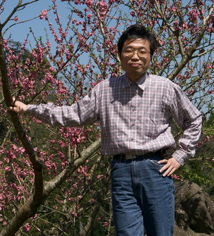 Wei-Min Cheng